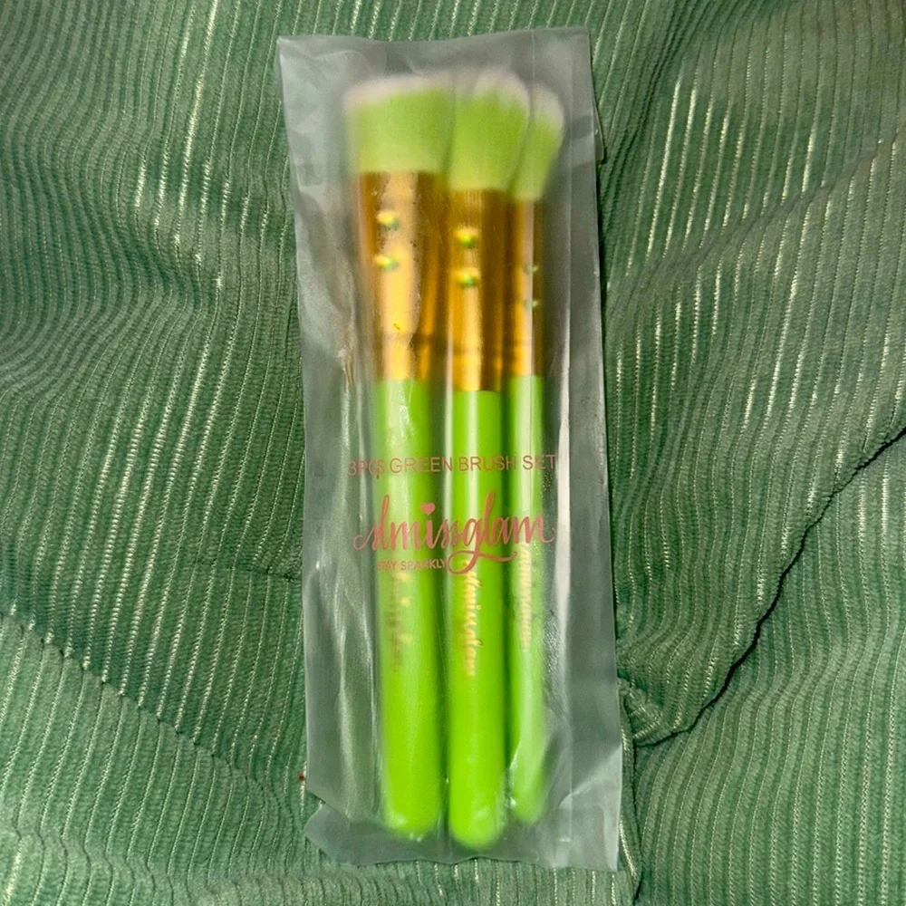 🆕 SLMISSGLAM Green Trio Brush Set